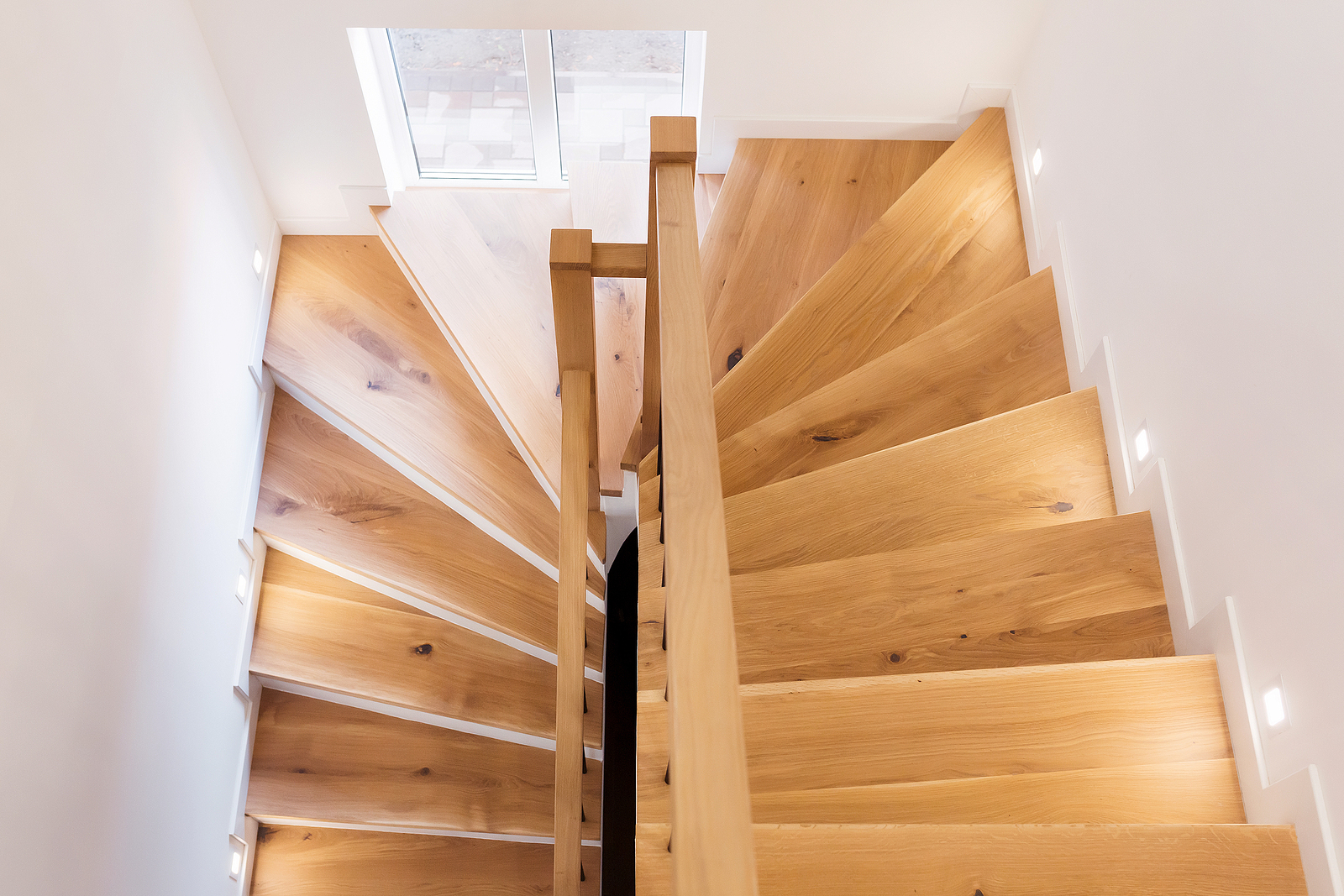 Four Elements of a Beautiful Staircase - Plank and Pillow